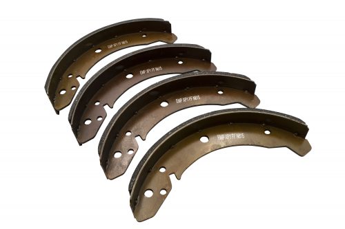 Brake Shoe Set, Rear T-1 68-79